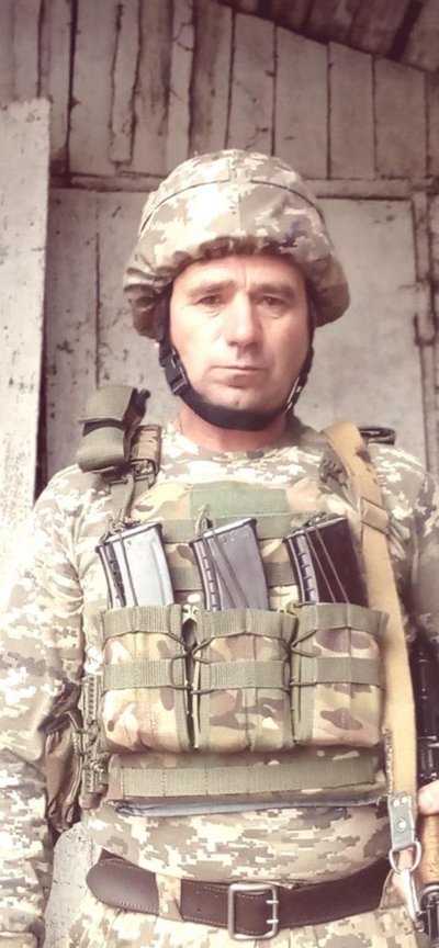 "Ми не припиняємо пошуки": родина зниклого військового з Житомирщини чекає на його повернення "Ми не припиняємо пошуки": родина зниклого військового з Житомирщини чекає на його повернення