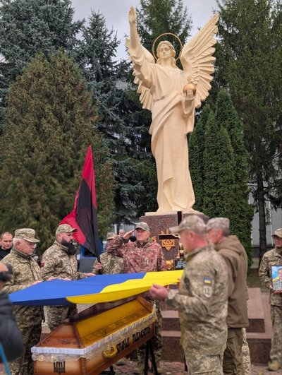 тернопіль, похорон андрія красулі, підволочиськ, 25 жовтня 2026 року тернопіль, похорон андрія красулі, підволочиськ, 25 жовтня 2026 року
