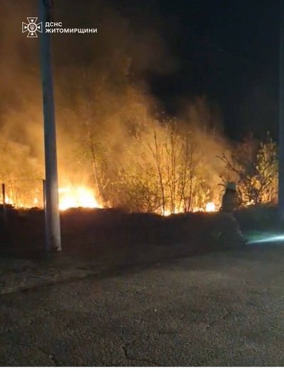 Атака дронів на Житомирщині 27 квітня: пошкоджено будинки, автомобілі, є постраждалі Атака дронів на Житомирщині 27 квітня: пошкоджено будинки, автомобілі, є постраждалі