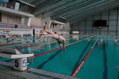 Срібний медаліст Паралімпіади у Парижі Максим Веракса готувався до виступу в рідному басейні у Харкові, 18 вересня 2024 року Срібний медаліст Паралімпіади у Парижі Максим Веракса готувався до виступу в рідному басейні у Харкові, 18 вересня 2024 року