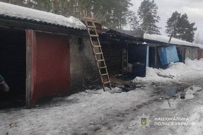 За добу російські війська обстріляли 35 населених пунктів Сумщини, один загиблий За добу російські війська обстріляли 35 населених пунктів Сумщини, один загиблий