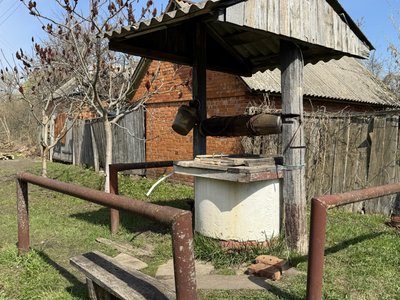 "Нікому не потрібні, ні своїм, ні чужим". Як живуть в евакуації жінка із сином з Миропілля на Сумщині "Нікому не потрібні, ні своїм, ні чужим". Як живуть в евакуації жінка із сином з Миропілля на Сумщині