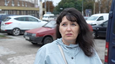 Через атаки на залізницю частина пасажирів у Дніпрі пересідає на автобуси Через атаки на залізницю частина пасажирів у Дніпрі пересідає на автобуси