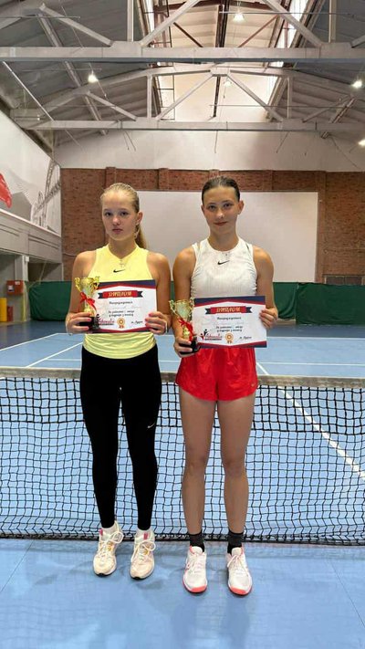 Сум'янка здобула "срібло" на чемпіонаті Луцька з тенісу Сум'янка здобула "срібло" на чемпіонаті Луцька з тенісу