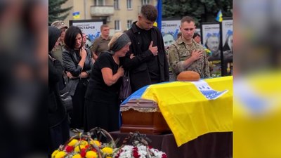 Прощання Олегом Пархомчуком Прощання Олегом Пархомчуком