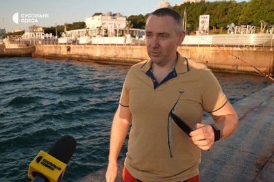 «Сонце встає, а ми ловимо рибу»: ранкова риболовля на одеському Ланжероні «Сонце встає, а ми ловимо рибу»: ранкова риболовля на одеському Ланжероні