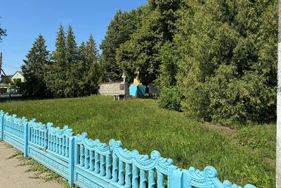 Місце, де планують провести ремонт скверу у Чорнівці на Буковині Місце, де планують провести ремонт скверу у Чорнівці на Буковині