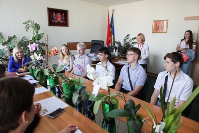 У Вінниці прийомна родина взяла на виховання 14-річного підлітка У Вінниці прийомна родина взяла на виховання 14-річного підлітка