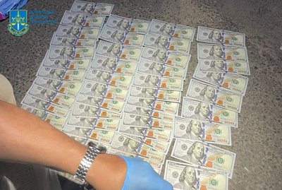 На Волині адвоката підозрюють у переправлення військовозобов'язаних за кордон На Волині адвоката підозрюють у переправлення військовозобов'язаних за кордон