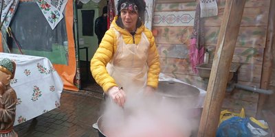 Орислава Смик, кухарка, "Онлайн борщ", Тернопільщина, 9 грудня 2025 року Орислава Смик, кухарка, "Онлайн борщ", Тернопільщина, 9 грудня 2025 року