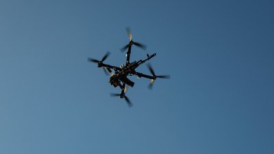 Російські FPV-квадрокоптери над Сумами: що це означає і чого очікувати Російські FPV-квадрокоптери над Сумами: що це означає і чого очікувати