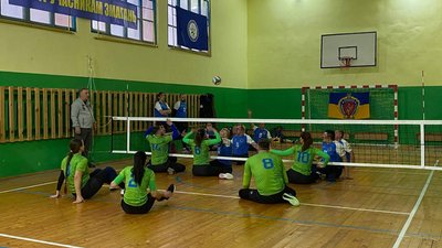 На Хмельниччині стартував відкритий чемпіонат області з волейболу сидячи На Хмельниччині стартував відкритий чемпіонат області з волейболу сидячи