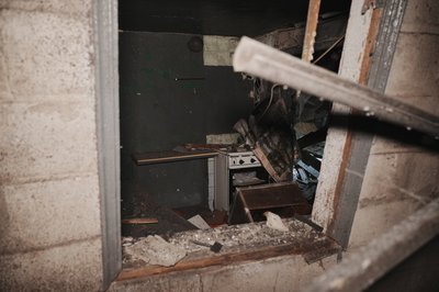 Пошкоджений внаслідок влучання КАБів будинок у Слобідському районі Харкова, 19 січня 2026 року Пошкоджений внаслідок влучання КАБів будинок у Слобідському районі Харкова, 19 січня 2026 року