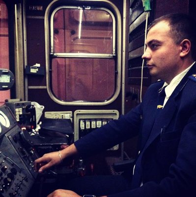 "Це моє захоплення з дитинства". Історія машиніста електропоїзда метро Максима Босика