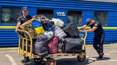 На Рівненщину з Поровська на Донеччині прибув дев'ятий евакуаційний потяг На Рівненщину з Поровська на Донеччині прибув дев'ятий евакуаційний потяг