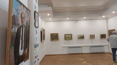 Виставка картин Івана Хворостецького, музей Виставка картин Івана Хворостецького, музей