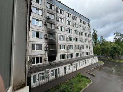 У Кривому Розі сталася пожежа в інфекційній лікарні: загинув чоловік. Що розповіли очевидці У Кривому Розі сталася пожежа в інфекційній лікарні: загинув чоловік. Що розповіли очевидці