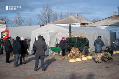 Без світла і тепла: фоторепортаж з Кілії, яка опинилась у блекауті через атаку РФ Без світла і тепла: фоторепортаж з Кілії, яка опинилась у блекауті через атаку РФ