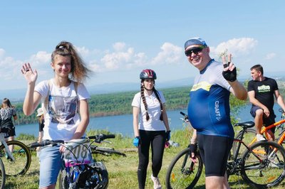 45 учасників з різних міст: у Калуші на Франківщині відбулися традиційні велосипедні перегони 45 учасників з різних міст: у Калуші на Франківщині відбулися традиційні велосипедні перегони