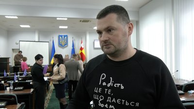 Депутати Луцькради не підтримали зняття Миколи Федіка з голосування комісії "законності" Депутати Луцькради не підтримали зняття Миколи Федіка з голосування комісії "законності"
