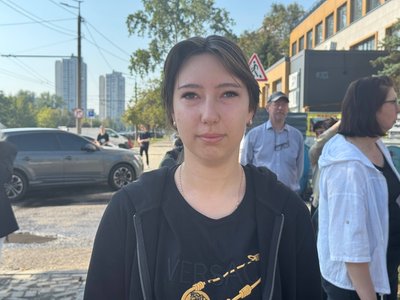 «Щоб вони всі згоріли вогнем таким же, як ми горіли»: що відбувається на місці удару по ТЦ у Дніпрі на другий день «Щоб вони всі згоріли вогнем таким же, як ми горіли»: що відбувається на місці удару по ТЦ у Дніпрі на другий день