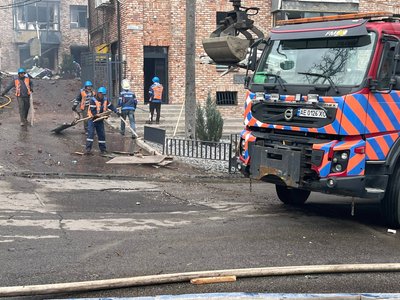 Понівечені будинки, центральний ринок та музей. Фоторепортаж з місць ударів РФ по Дніпру