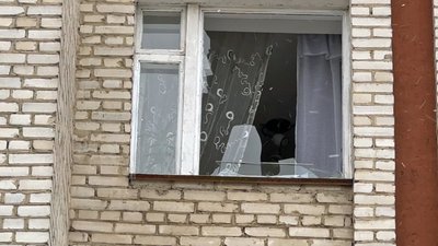 Атака дронів на Ковель: у волинському місті ліквідовують руйнування після нічної атаки Атака дронів на Ковель: у волинському місті ліквідовують руйнування після нічної атаки