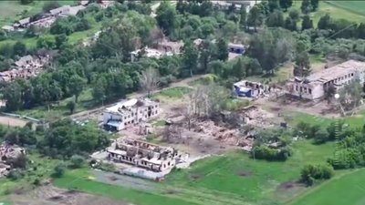 "З 300 дворів залишилось 10": ситуація у прикордонній Олексіївці на Сумщині "З 300 дворів залишилось 10": ситуація у прикордонній Олексіївці на Сумщині