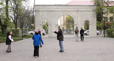 Чому жителі самі платять за ремонт доріг? Інтерв’ю з головою Глибоцької громади Ванзуряком Чому жителі самі платять за ремонт доріг? Інтерв’ю з головою Глибоцької громади Ванзуряком