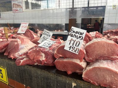 Ціни на м’ясо і сало у Житомирі під час посту: що впливає на вартість Ціни на м’ясо і сало у Житомирі під час посту: що впливає на вартість