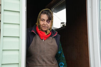 “Один за одним, дуже багато їх летіло”: мешканці Улянівки на Сумщині про наслідки обстрілу села “Один за одним, дуже багато їх летіло”: мешканці Улянівки на Сумщині про наслідки обстрілу села