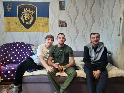 Рік після коми: історія військового з Кіровоградщини, який вчиться заново говорити і ходити Рік після коми: історія військового з Кіровоградщини, який вчиться заново говорити і ходити