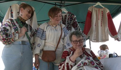 борщівська сорочка, вишивальниця борщівська сорочка, вишивальниця