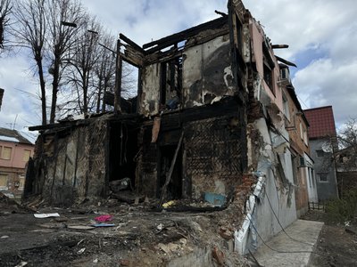 пошкоджена двоповерхівка харків пошкоджена двоповерхівка харків