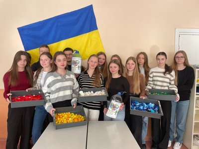 кришечки, пластик, еко, монастириська, переробка пластику кришечки, пластик, еко, монастириська, переробка пластику