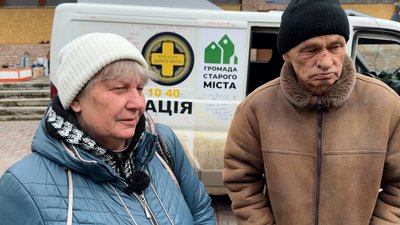 "Раніше їздили за грошима, тепер стали більше евакуюватися". З Донеччини за добу евакуювали 318 людей "Раніше їздили за грошима, тепер стали більше евакуюватися". З Донеччини за добу евакуювали 318 людей