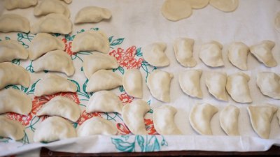 Вареники для захисників, які готує родина з Вінниччини Вареники для захисників, які готує родина з Вінниччини