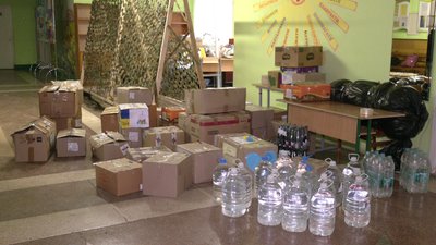 Зібрали великодні смаколики для ЗСУ