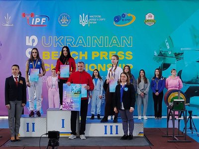 Чемпіонат України з пауерліфтингу: які результати спортсменів з Сумщини
