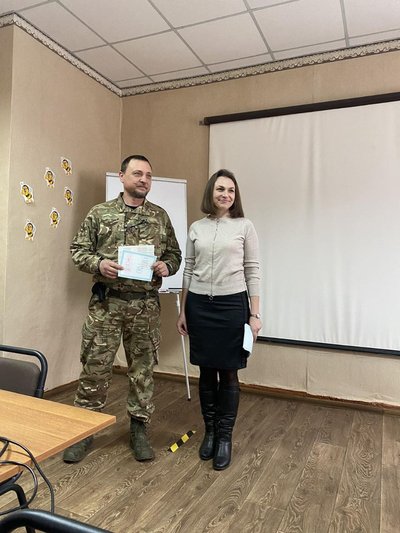 На Полтавщині військові можуть навчитися бджільництву за державною програмою з професійної адаптації На Полтавщині військові можуть навчитися бджільництву за державною програмою з професійної адаптації
