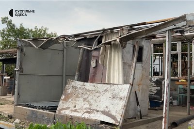 На Одещині відновлюють будинки, які пошкодили російські дрони в ніч на 24 липня На Одещині відновлюють будинки, які пошкодили російські дрони в ніч на 24 липня