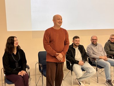 У Луцьку презентували проєкт співпраці ветеранів із ОСББ: 10 будинків підписали угоди на обслуговування