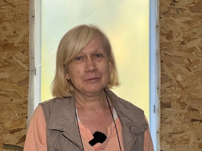 "Там не можна жити": у якому стані підʼїзди будинку, пошкодженого після російської атаки на Дніпро 20 вересня "Там не можна жити": у якому стані підʼїзди будинку, пошкодженого після російської атаки на Дніпро 20 вересня