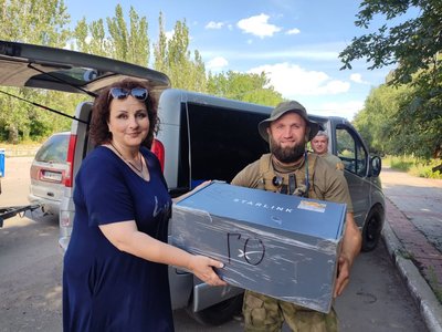 "Не купували лише літаки і танки" — історія черкащанки, яка після 10 років волонтерства пішла в ЗСУ "Не купували лише літаки і танки" — історія черкащанки, яка після 10 років волонтерства пішла в ЗСУ
