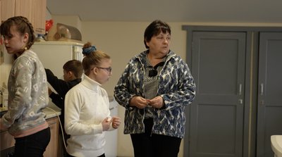 "Серцем — вони мені батьки": як дитячі будинки сімейного типу повернули життя у село на Черкащині "Серцем — вони мені батьки": як дитячі будинки сімейного типу повернули життя у село на Черкащині