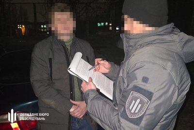 Заробляли на дезертирах: у Запоріжжі судитимуть сімейну пару – адвоката та його дружину – ДБР Заробляли на дезертирах: у Запоріжжі судитимуть сімейну пару – адвоката та його дружину – ДБР