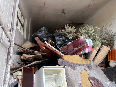 Майданчик для великогабаритного сміття та будівельних відходів, лютий 2025 Майданчик для великогабаритного сміття та будівельних відходів, лютий 2025