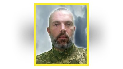 На Чернігівщині попрощалися з двома захисниками України: Арсеном Саргсяном та Олександром Ревенком На Чернігівщині попрощалися з двома захисниками України: Арсеном Саргсяном та Олександром Ревенком