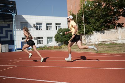 Як чемпіонка України з легкої атлетики тренує сумчан