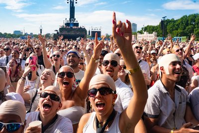 Шанувальники співака Pitbull встановили світовий рекорд у Великій Британії Шанувальники співака Pitbull встановили світовий рекорд у Великій Британії